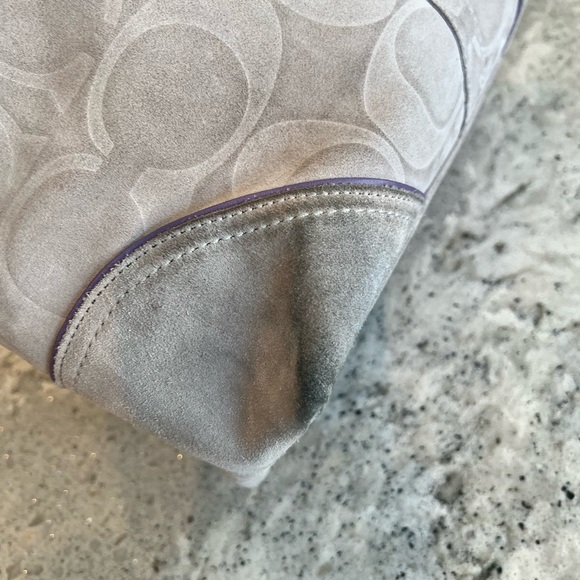 COACH Large Gray Suede Shoulder/Tote Bag NEEDS cleaning - Picture 9 of 9